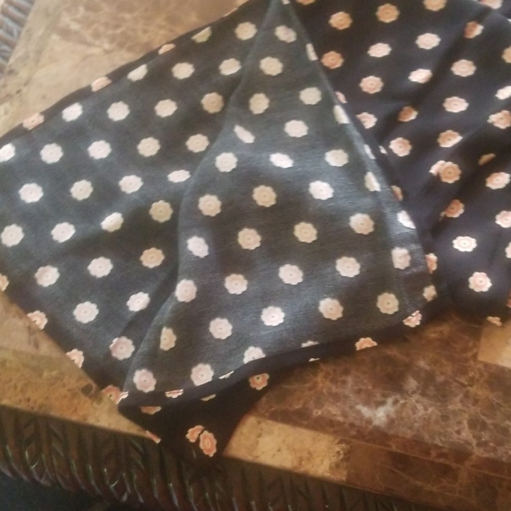 Pants - Picture 2 of 4